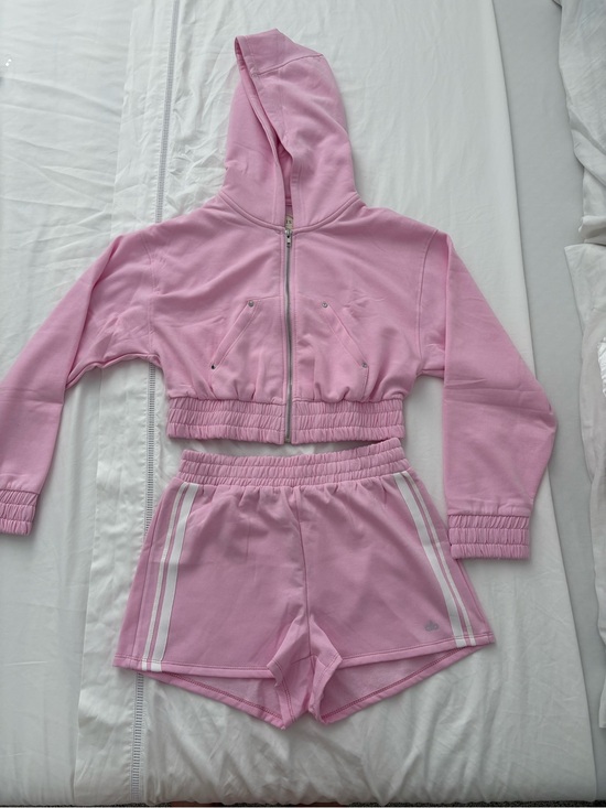 & Other Stories Pants - Women's Pink Athletic soft Shorts and crop jacket set  brand new without tag